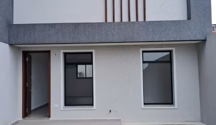 Lindo sobrado em condomínio exclusivo. 3 Dormitórios