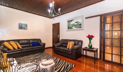 Oportunidade de casa no Jardim Social 4 quartos 4 vagas de garagens
