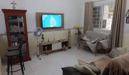 Casa  a venda condomínio fechado na praia de Guaratuba