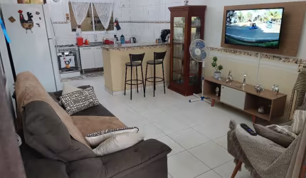 Casa  a venda condomínio fechado na praia de Guaratuba