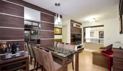 Lindo apartamento no Cristo Rei 3 Quartos sendo 1 suite