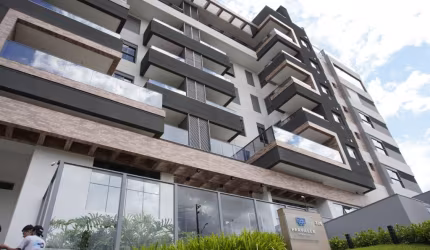 Lindo apartamento no Mosungue próximo do Parque Barigui 3 suites
