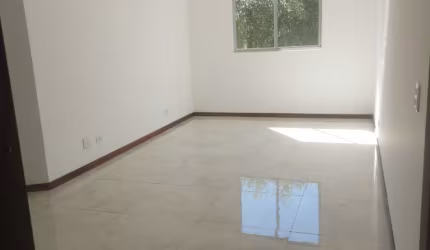 Lindo apartamento amplo no bairro Tingiu no Bacacheri em Curitiba