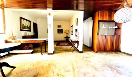 4 QUARTOS 141 m2 Vista Mar no Rio Vermelho à venda em Salvador Bahia