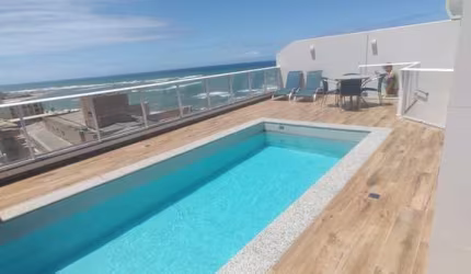 Imperdível cobertura na Pituba, Salvador-BA: 2 suítes, vista mar, energia solar, espaço gourmet, 220m² - Oportunidade única!