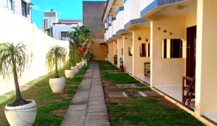 Village Praia do Flamengo: Casa de 3 quartos com suíte e área de lazer. Imperdível oportunidade em Salvador-BA!