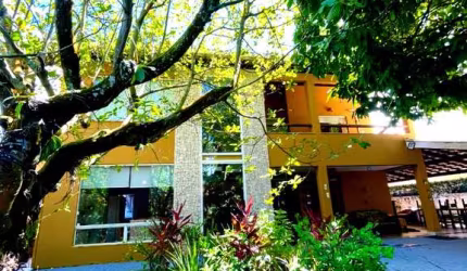 Oportunidade única: Casa Dúplex com Piscina em Jaguaribe, Salvador-BA - 5 quartos, 2 suítes, 2 salas, 5 banheiros, 4 vagas - 440 m²