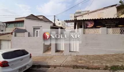 Casa à venda no Ipiranga, Belo Horizonte , 246 m2 por R$ 800.000