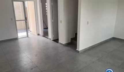 Sobrado em Villagio de 92m² com 3 dormitórios no Urbanova em São José dos Campos