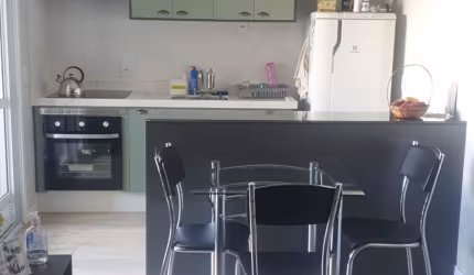 Apartamento de 55m² com 2 dormitórios e quintal na Vila Industrial em São José dos Campos