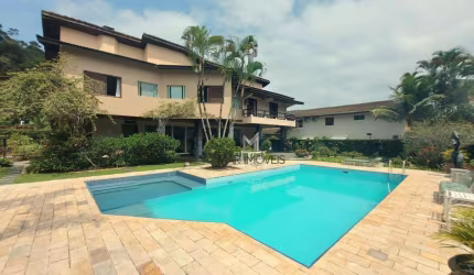 Casa com 5 dormitórios à venda, 632 m² por R$ 2.880.000,00 - Praia do Pernambuco - Guarujá/SP
