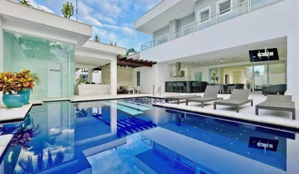 Casa à venda no Jardim Acapulco em Guarujá | Mar Imóveis Prime