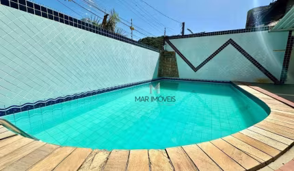 Apartamento à venda na Praia da Enseada com Lazer.