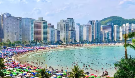 Astúrias Frente ao Mar Novo - Varanda Gourmet!