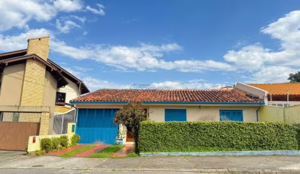 Casa com 4 quartos à venda na Rua Papa João XXIII, 189, Coqueiros, Florianópolis por R$ 1.980.000