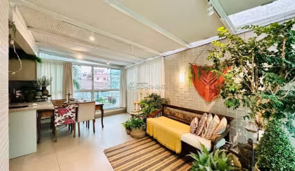 Apartamento com 2 quartos à venda na Rua José do Patrocínio, 34, Capoeiras, Florianópolis por R$ 650.000