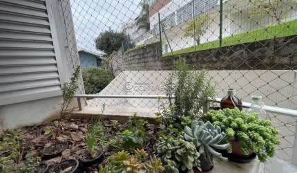 Apartamento com 3 quartos à venda na Rua Bento Góia, 52, Coqueiros, Florianópolis por R$ 550.000