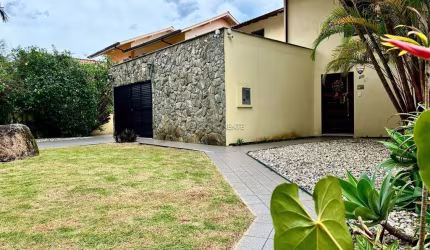 Casa com 3 quartos à venda na Rua Eduardo Nader, 729, Bom Abrigo, Florianópolis por R$ 1.590.000