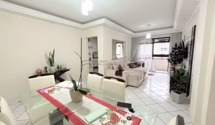 Apartamento com 3 quartos à venda na Avenida Brigadeiro da Silva Paes, 262, Campinas, São José por R$ 800.000