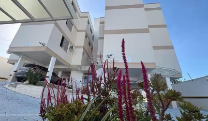 Apartamento com 2 quartos à venda na Travessa Aroldo Pessi, 54, Capoeiras, Florianópolis por R$ 380.000