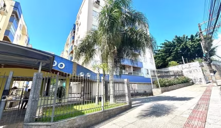 Apartamento com 3 quartos à venda na Rua Santos Saraiva, 1406, Estreito, Florianópolis por R$ 550.000