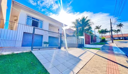 Casa com 5 quartos à venda na Joaquim Fernandes de Oliveira, 247, Abraão, Florianópolis por R$ 1.600.000