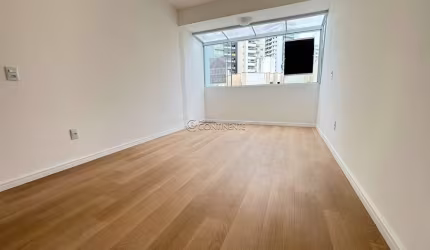 Apartamento com 3 quartos à venda na Rua Altamiro Di Bernardi, 658, Campinas, São José por R$ 430.000