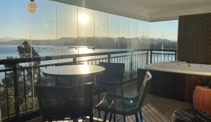 Apartamento com 3 quartos à venda na Rua João Meirelles, 1213, Abraão, Florianópolis por R$ 3.100.000