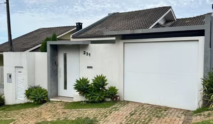Linda e Ampla Casa para Alugar no Bairro Aeroporto