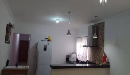 Casa para Venda em Salto, Vila Flora, 3 dormitórios, 1 suíte, 2 banheiros, 2 vagas