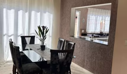 Casa para Venda em Itu, Residencial Veneto, 4 dormitórios, 1 suíte, 4 banheiros, 3 vagas