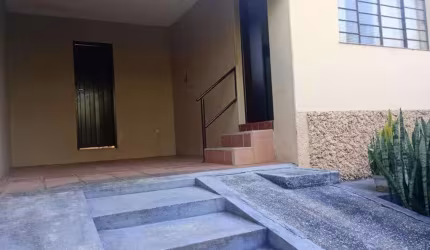 Casa para Venda em Itu, Vila Santa Rosa, 2 dormitórios, 1 banheiro, 2 vagas