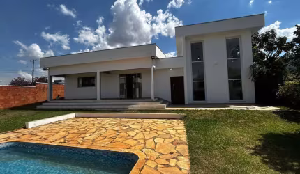 Casa em Condomínio para Venda em Tatuí, Residencial Ecopark, 3 dormitórios, 1 suíte, 3 banheiros, 5 vagas