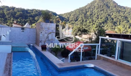 Casa à venda, 3 quartos no bairro Canto do Forte em Praia Grande