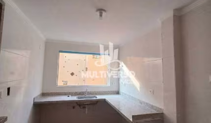 Casa à venda, 2 quartos no bairro Campo Grande em Santos