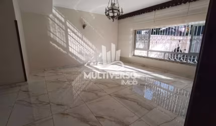 Casa à venda, 3 quartos no bairro Embaré em Santos