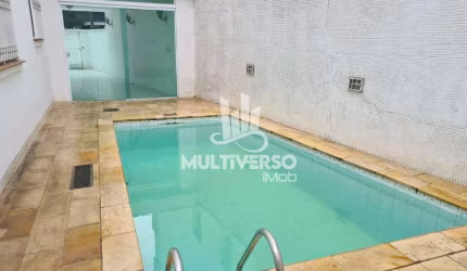 Casa à venda, 4 quartos no bairro Ponta da Praia em Santos