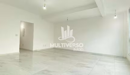 Casa à venda, 3 quartos no bairro Boqueirão em Santos