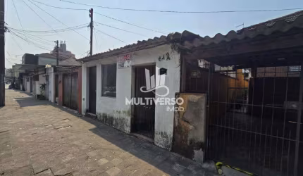 Terreno à venda, no bairro Ponta da Praia em Santos