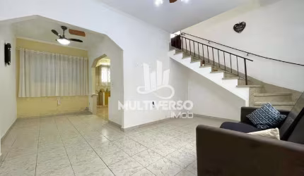 Casa à venda, 2 quartos no bairro Macuco em Santos