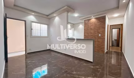 Casa 2 dormitórios no Caiçara toda reformada