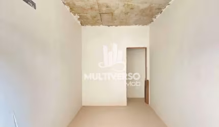 Casa à venda, 3 quartos no bairro Encruzilhada em Santos