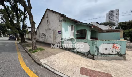Terreno à venda, 3 quartos no bairro Embaré em Santos