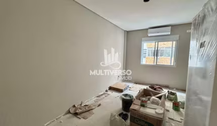 Kitnet à venda, 1 quarto no bairro Ponta da Praia em Santos
