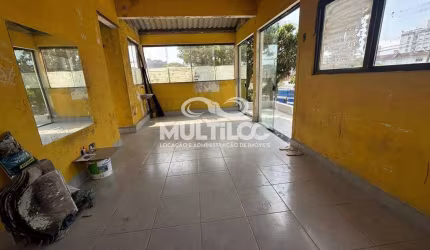 Casa para aluguel, 4 quartos no bairro Marapé em Santos