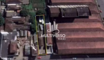 Terreno no Bairro Macuco em Santos