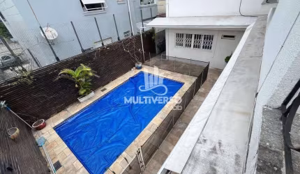 Casa à venda, 5 quartos no bairro Boqueirão em Santos