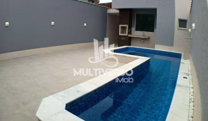Sobrado com 3 Suítes - Espaço Gourmet e Piscina na Vila Tupi