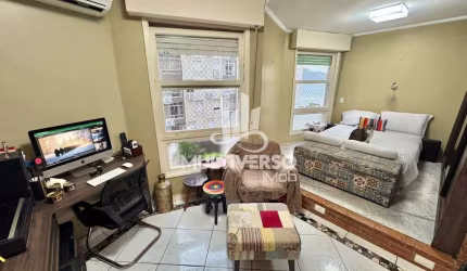 PROCURANDO UM IMÓVEL REFORMADO COM VISTA LATERAL PARA O MAR? ENTÃO VEM CONHECER ESSA OPORTUNIDADE!!!