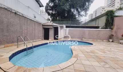 Casa à venda, 4 quartos no bairro José Menino em Santos